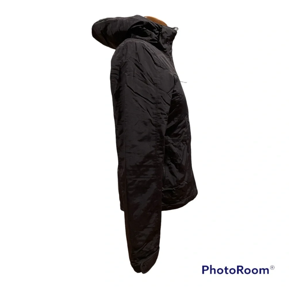 The North Face Jacket - Picture 4 of 10